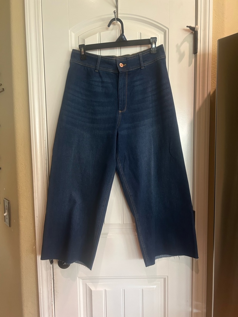 Sofia Jeans Women's Margot Wide Crop Super High Rise Jeans